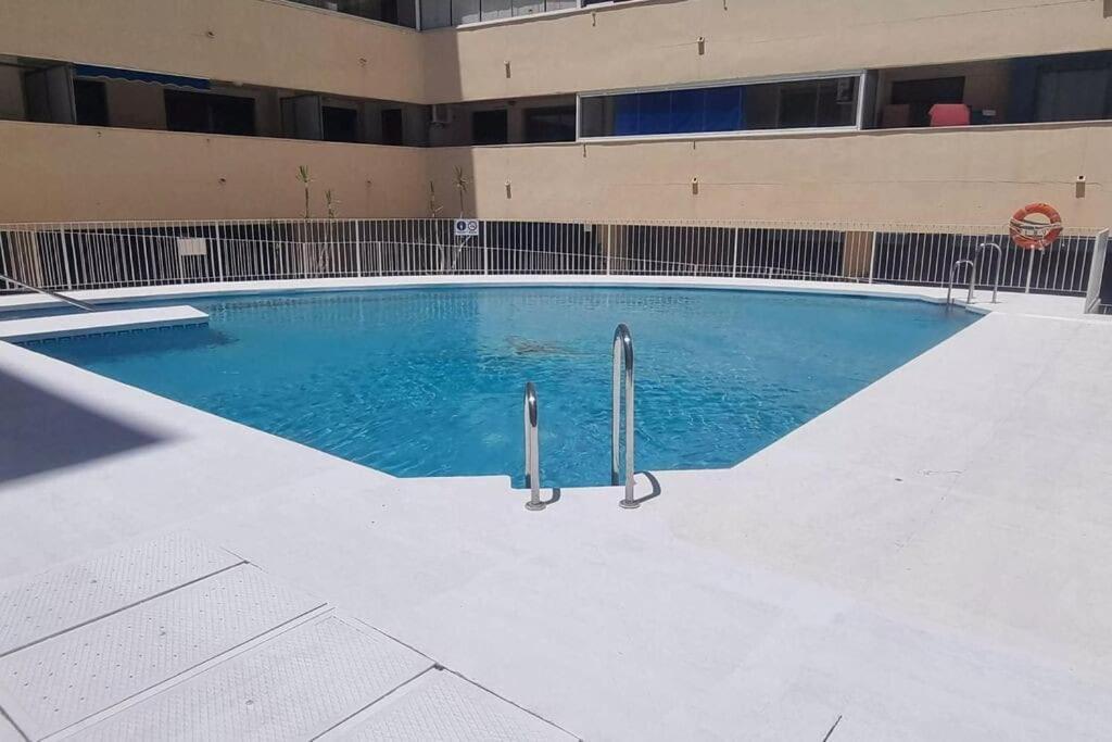 Apartamento Con Vistas Al Mar Фуэнхирола Экстерьер фото